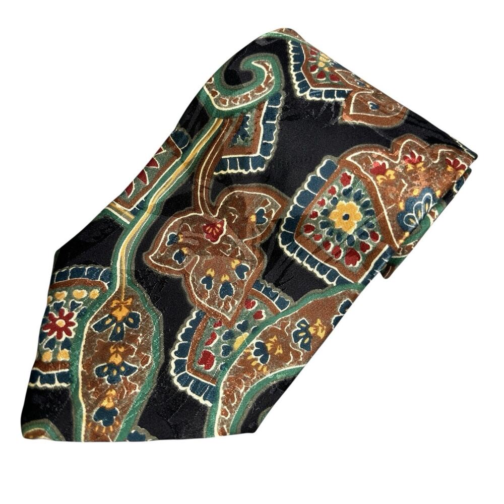 Boston Trader Vtg Silk Tie Necktie Made in USA 56 x 4 Floral Abstract Retro